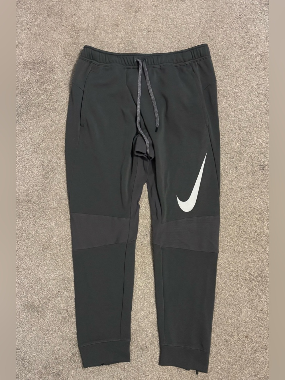 Men’s Gray Nike Jogger Sweatpants with White Swoosh Size Large
